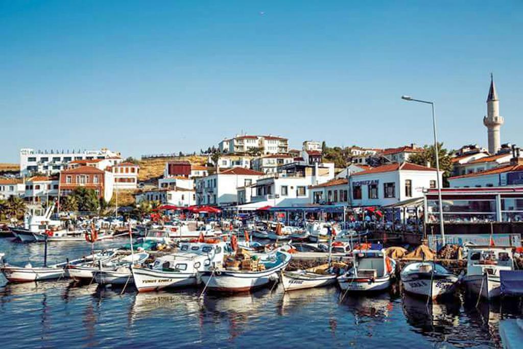 Efharisto Hotel Bozcaada Eksteriør billede